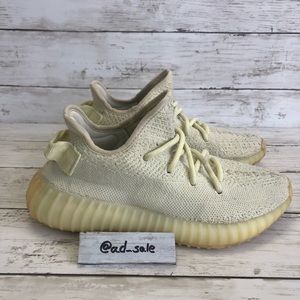 Adidas Boost Yeezy 350 V2 Men’s Sneakers Size 4/ WOMENS 5